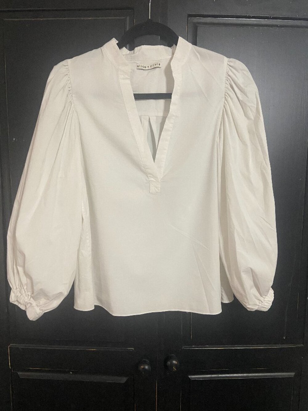 Alice + Olivia V Neck Balloon Sleeve White Cotton M Blouse Peasant Capsule
